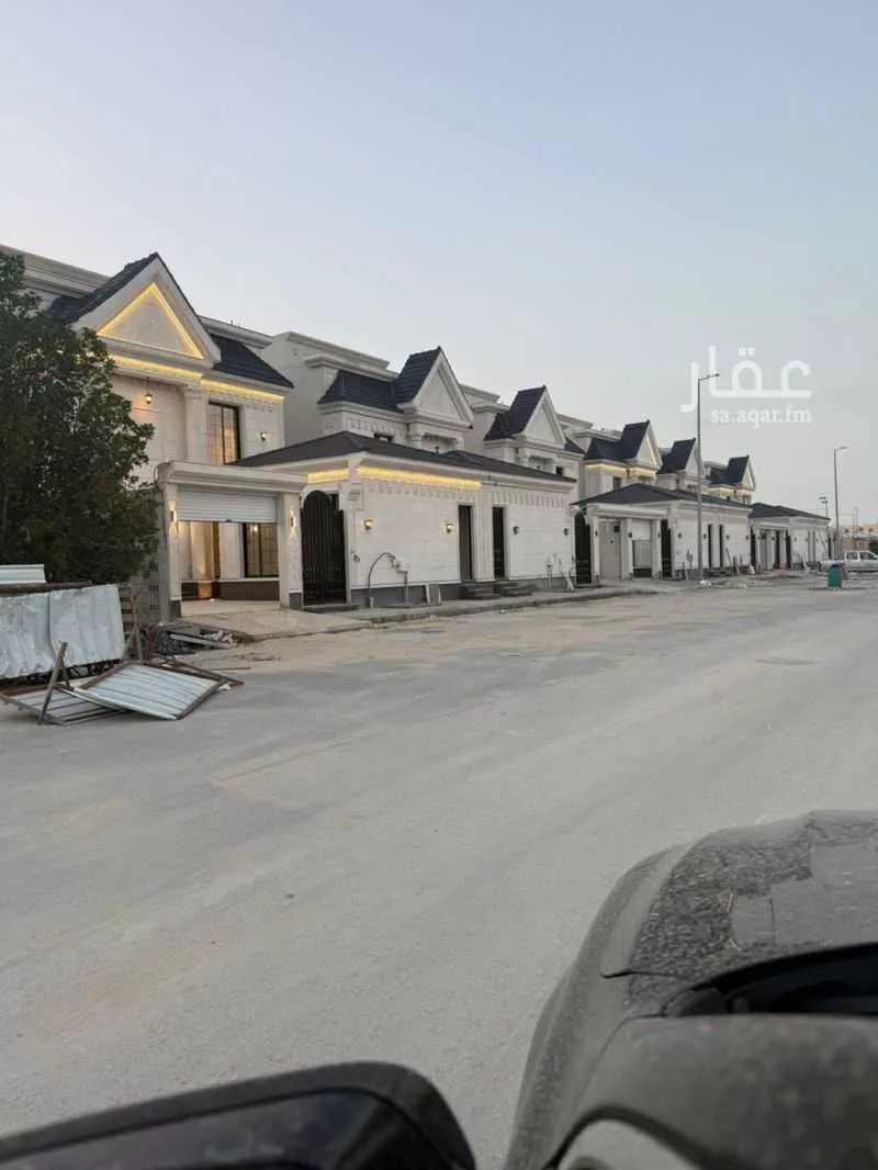 فيلا 5 غرف في الشراع