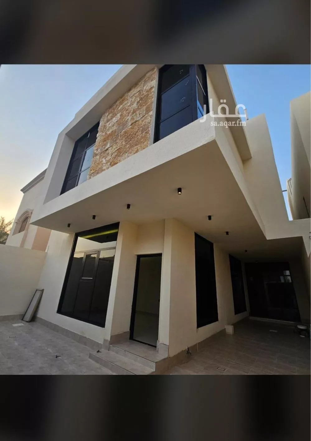 فيلا 5 غرف في التحلية 2