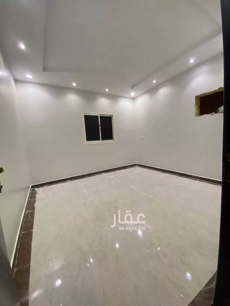 فيلا 6 غرف في الرمال 2