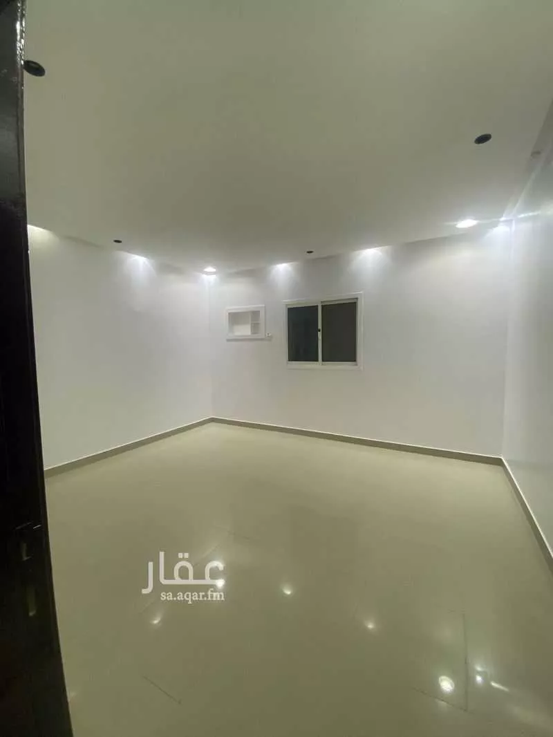 2 bedroom apartment in Al Rimal 4