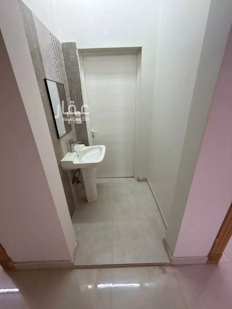 3 bedroom office in Al Mahdiyyah, Riyadh 15