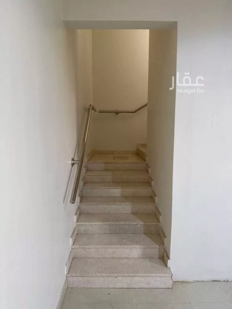 3 bedroom office in Al Mahdiyyah, Riyadh 7