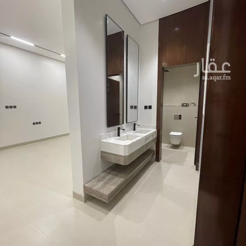 6 bedroom villa in Al Rimal 4