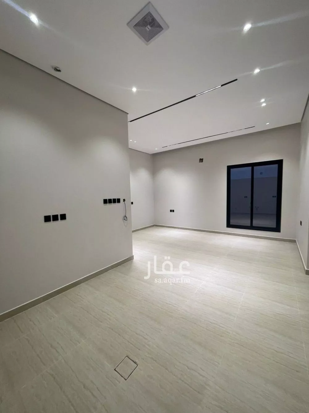 شقة 3 غرف في الرمال 5