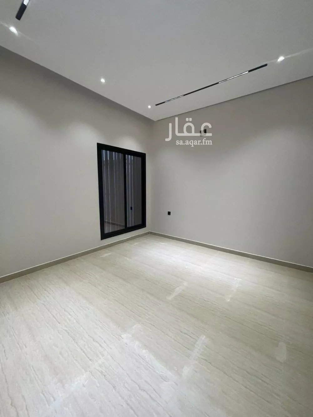 شقة 3 غرف في الرمال 3