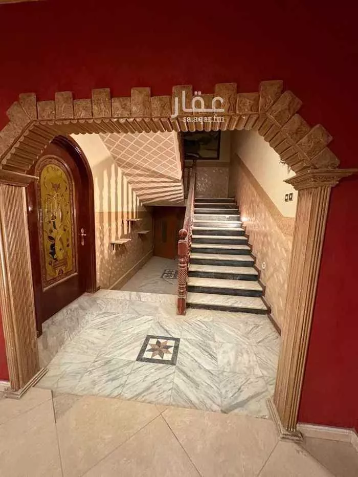 8 bedroom villa in Al Rawdah 5