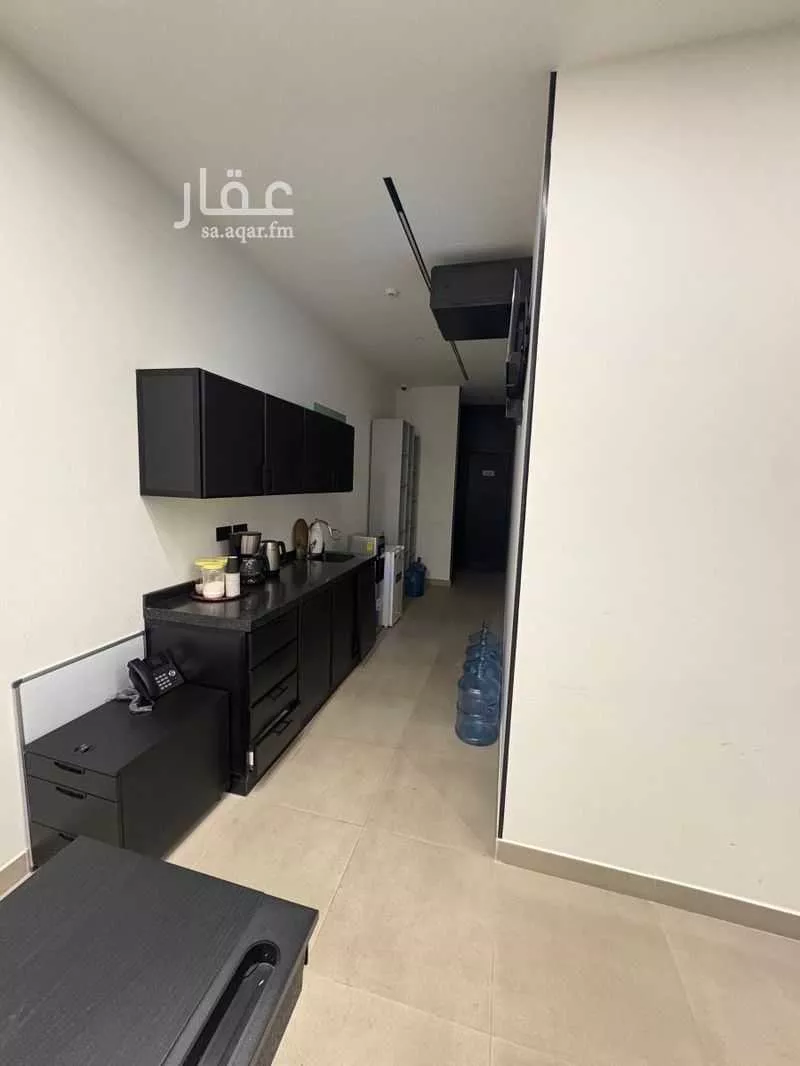 89 sqm office in Al Malqa 3