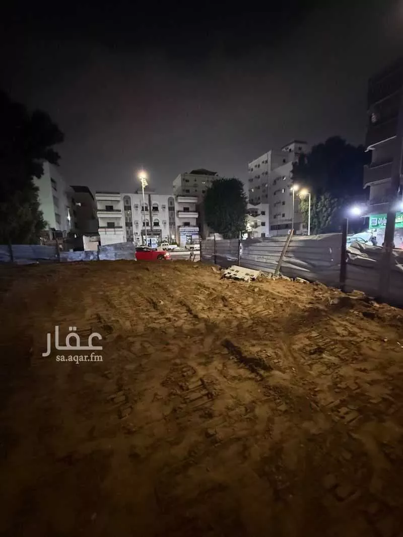 أرض 400 م² في العزيزية 3