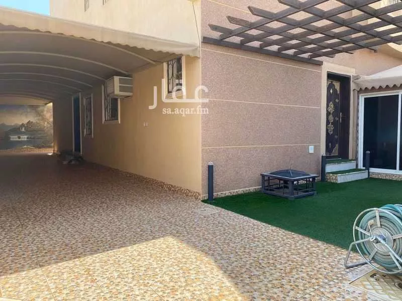 فيلا 4 غرف في الحزم 4