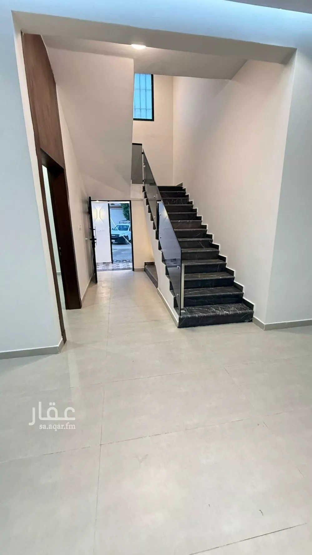 6 bedroom villa in Al Aziziyah 5