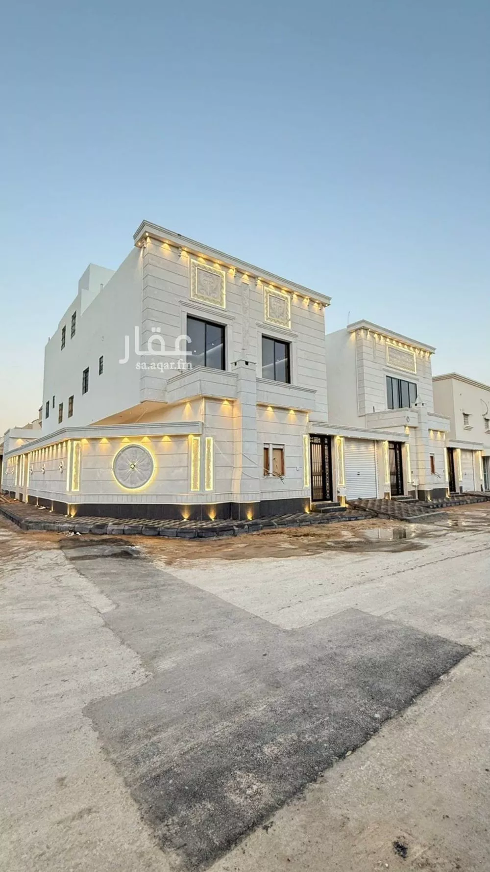 6 bedroom villa in Al Aziziyah 1