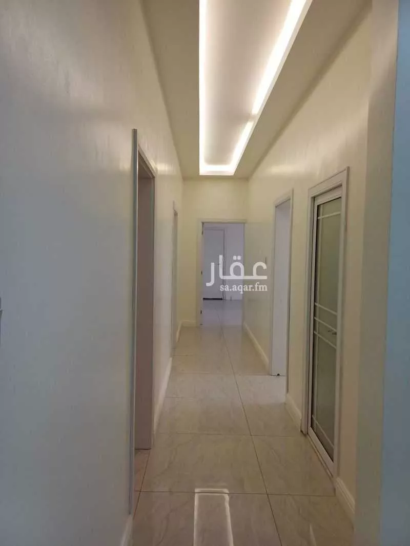 5 bedroom apartment in Laban, Riyadh 13