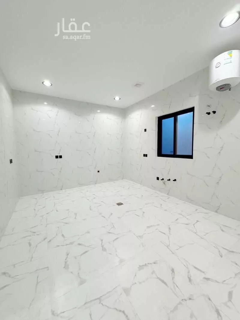 5 bedroom apartment in Ash Shulah 5