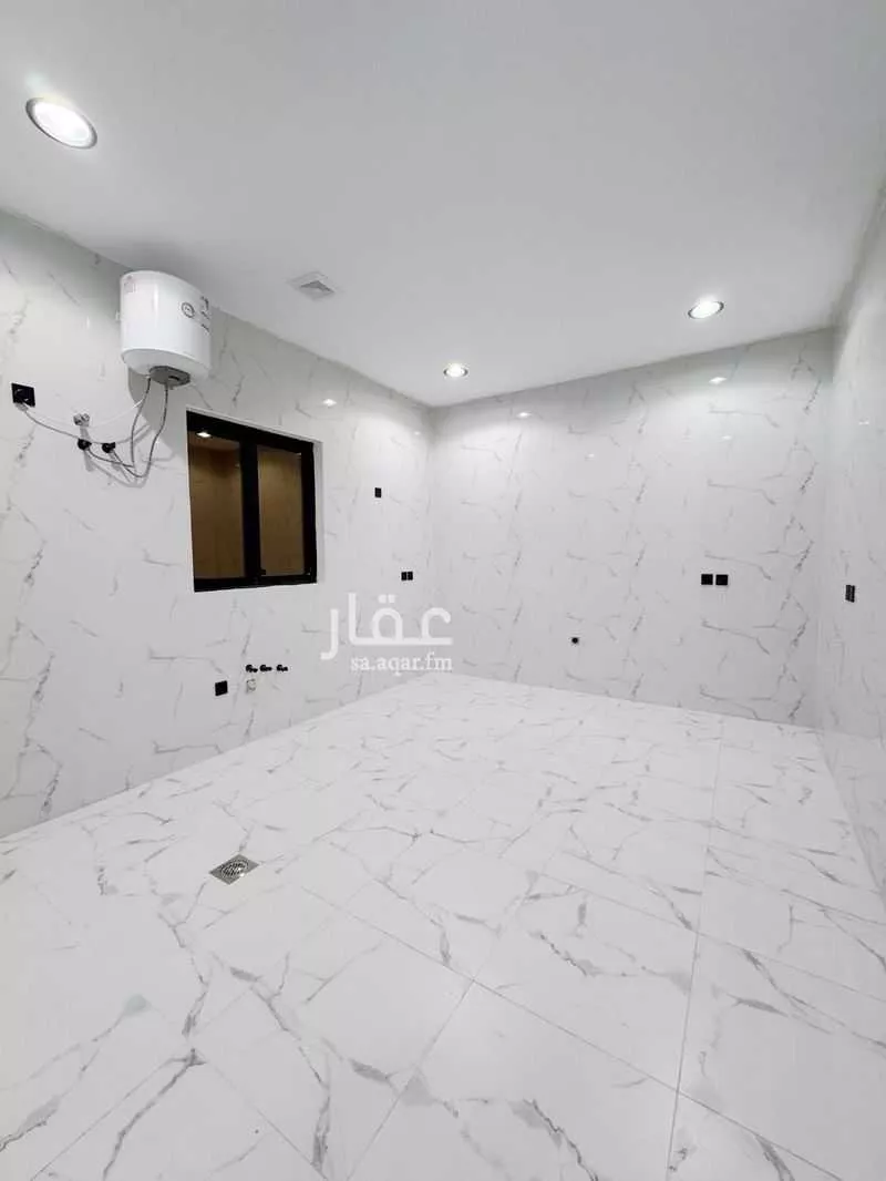 5 bedroom apartment in Ash Shulah 3