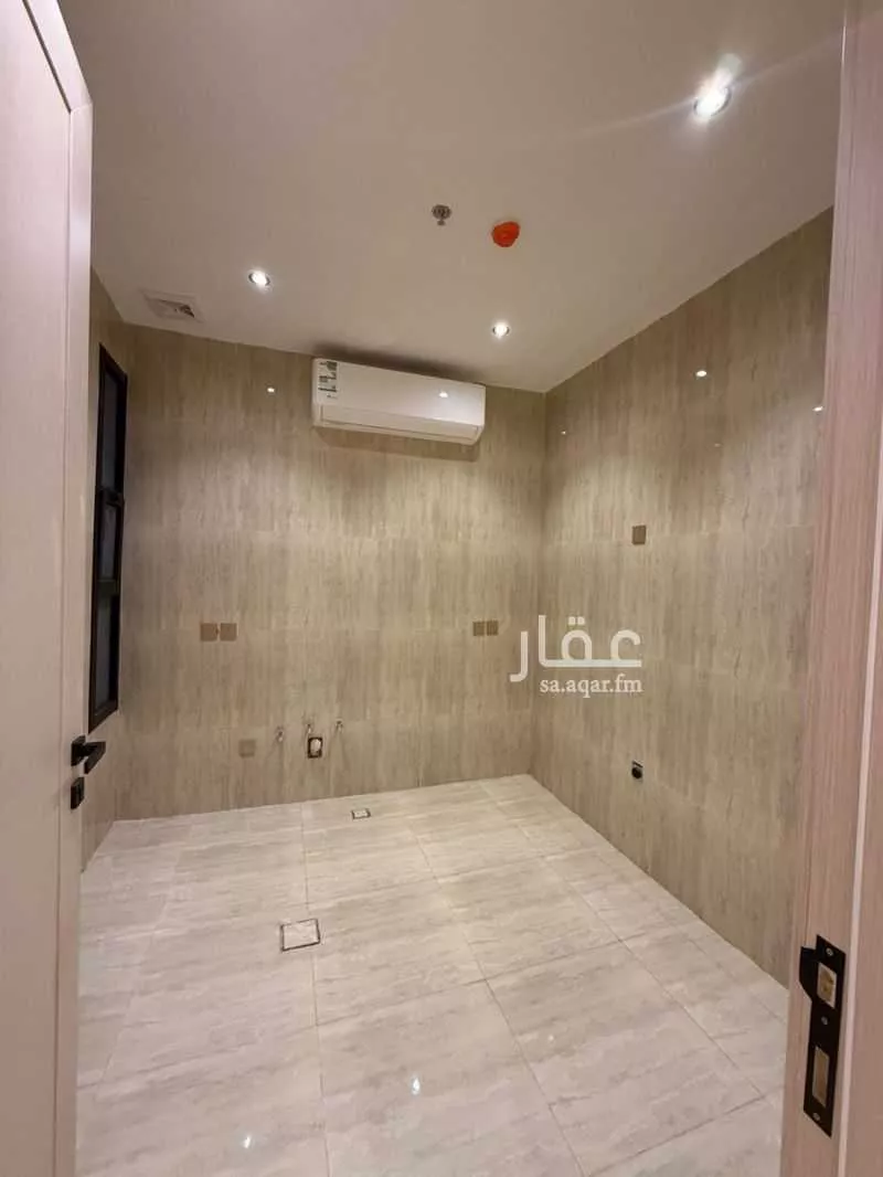 شقة 5 غرف في الحمرا 4