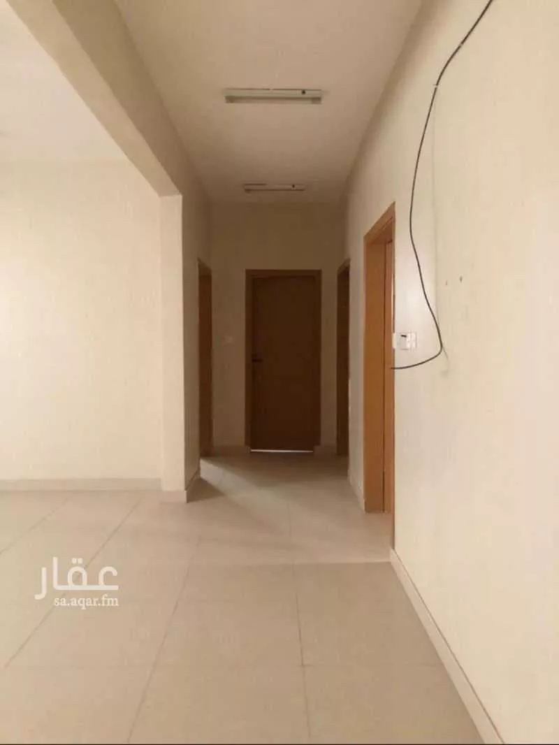 فيلا 7 غرف في النظيم 5