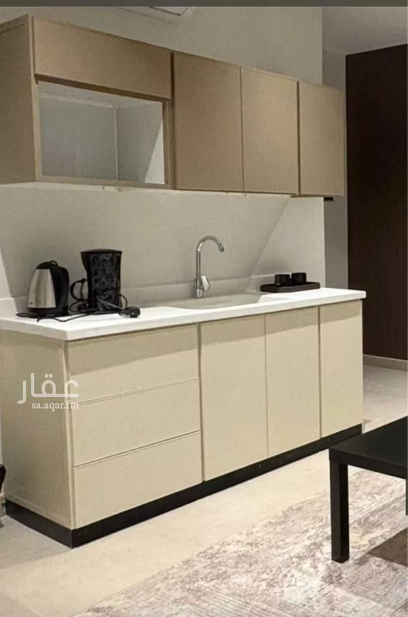 شقة 1 غرف في الحمرا 4