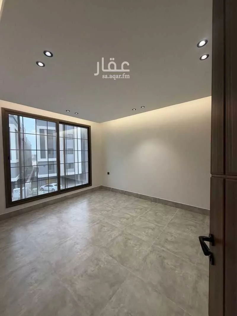3 bedroom apartment in Al Jamiyin, Eastern Province 8