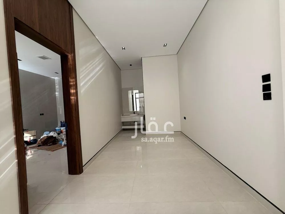 6 bedroom villa in Al Rimal 4
