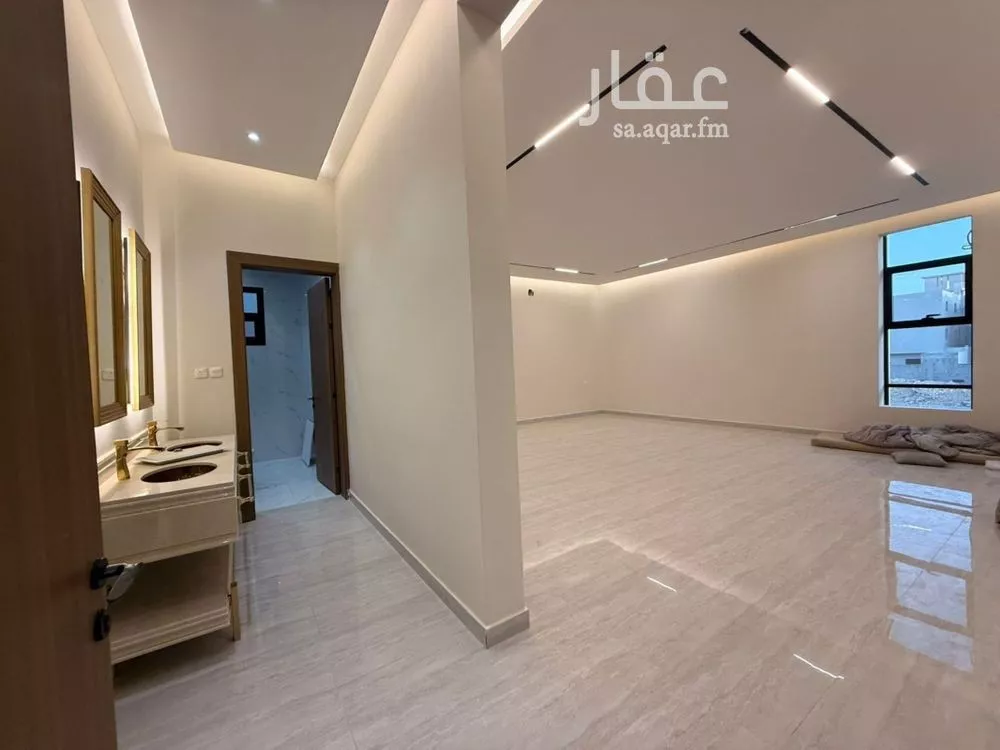4 bedroom floor in Ash Sharq 2