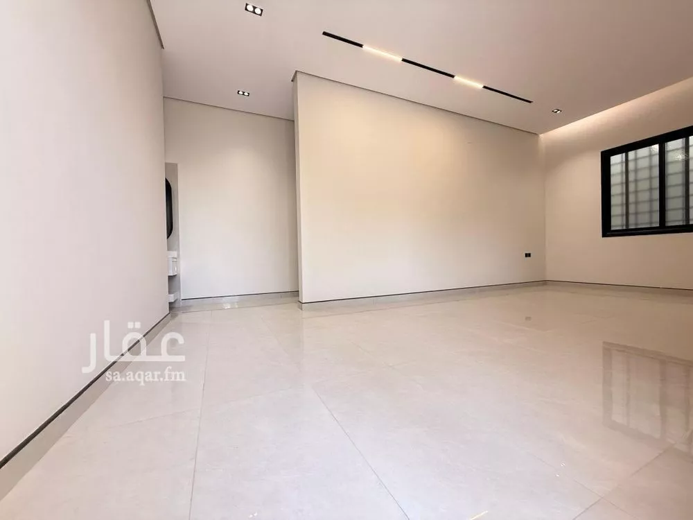 فيلا 6 غرف في الرمال 4