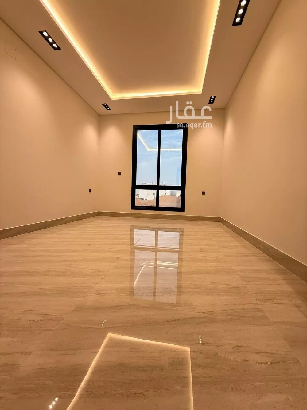 فيلا 5 غرف في الرمال 2