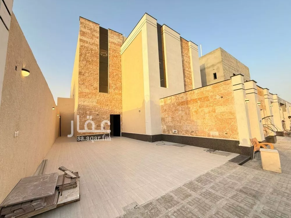 دور 4 غرف في الشرق 1