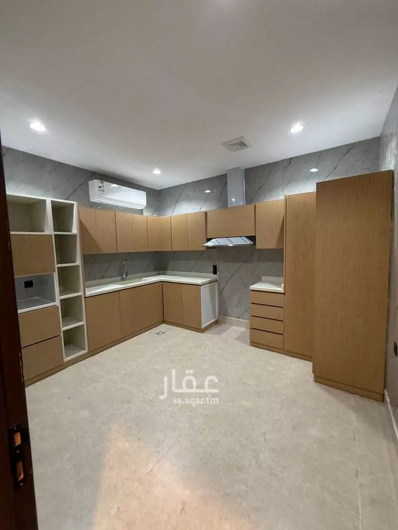 3 bedroom apartment in Al Hamra 5
