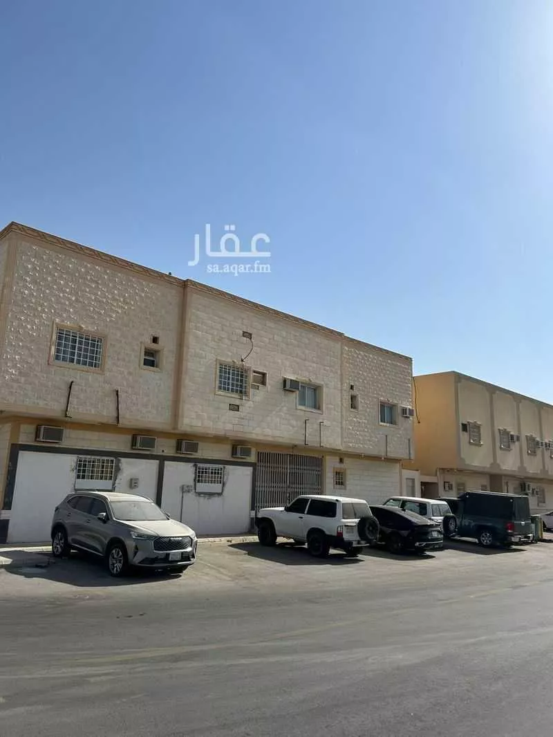 1400 sqm building in Al Manar 4