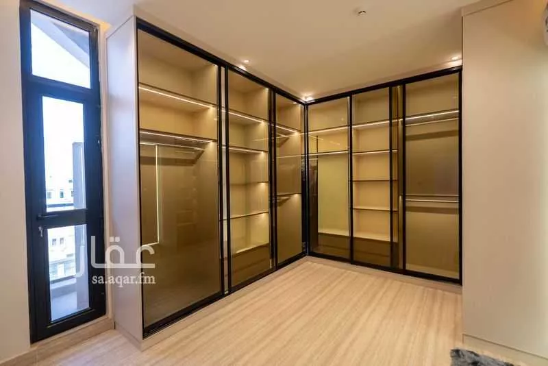 3 bedroom apartment in King Faisal 2