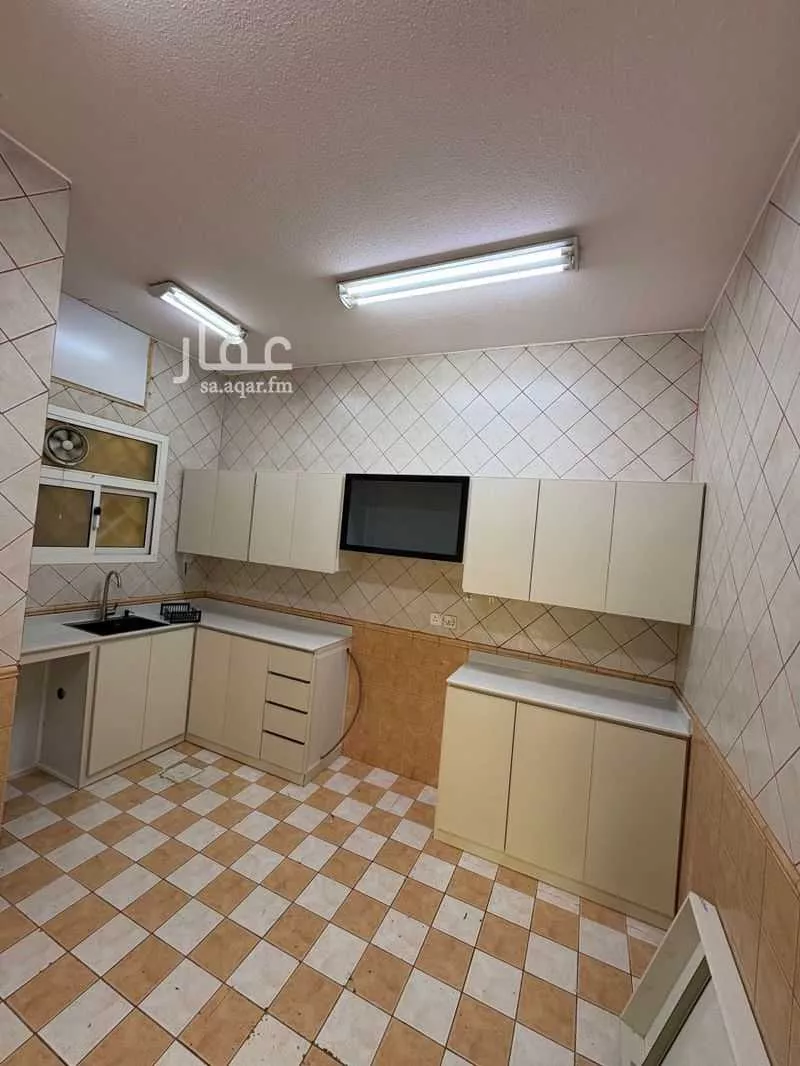 عمارة 120 م² في الروابي 5