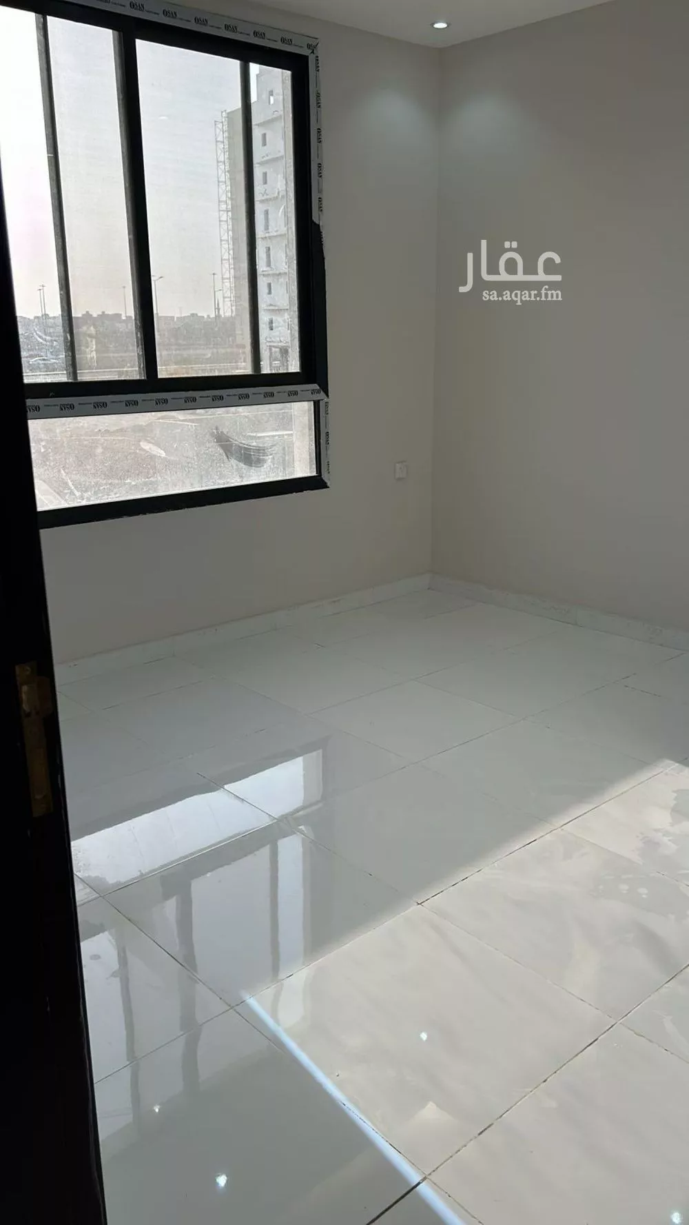 شقة 5 غرف في الواحة 5