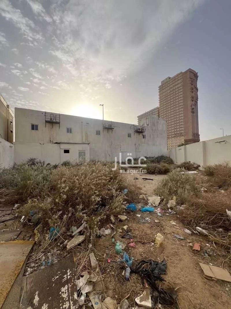 عمارة 775 م² في الطندباوي 4