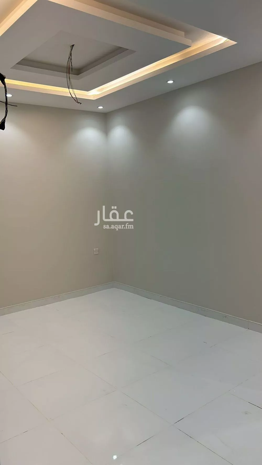 شقة 5 غرف في الواحة 3