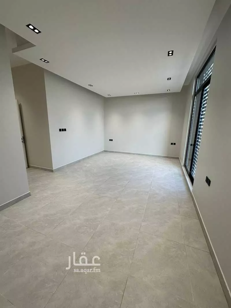5 bedroom villa in King Faisal, Riyadh 9