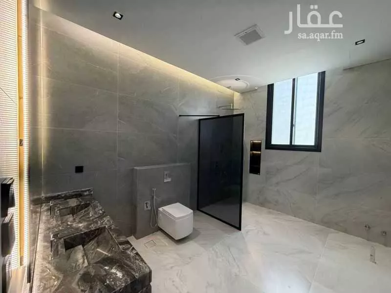 7 bedroom villa in Al Malqa, Riyadh 6
