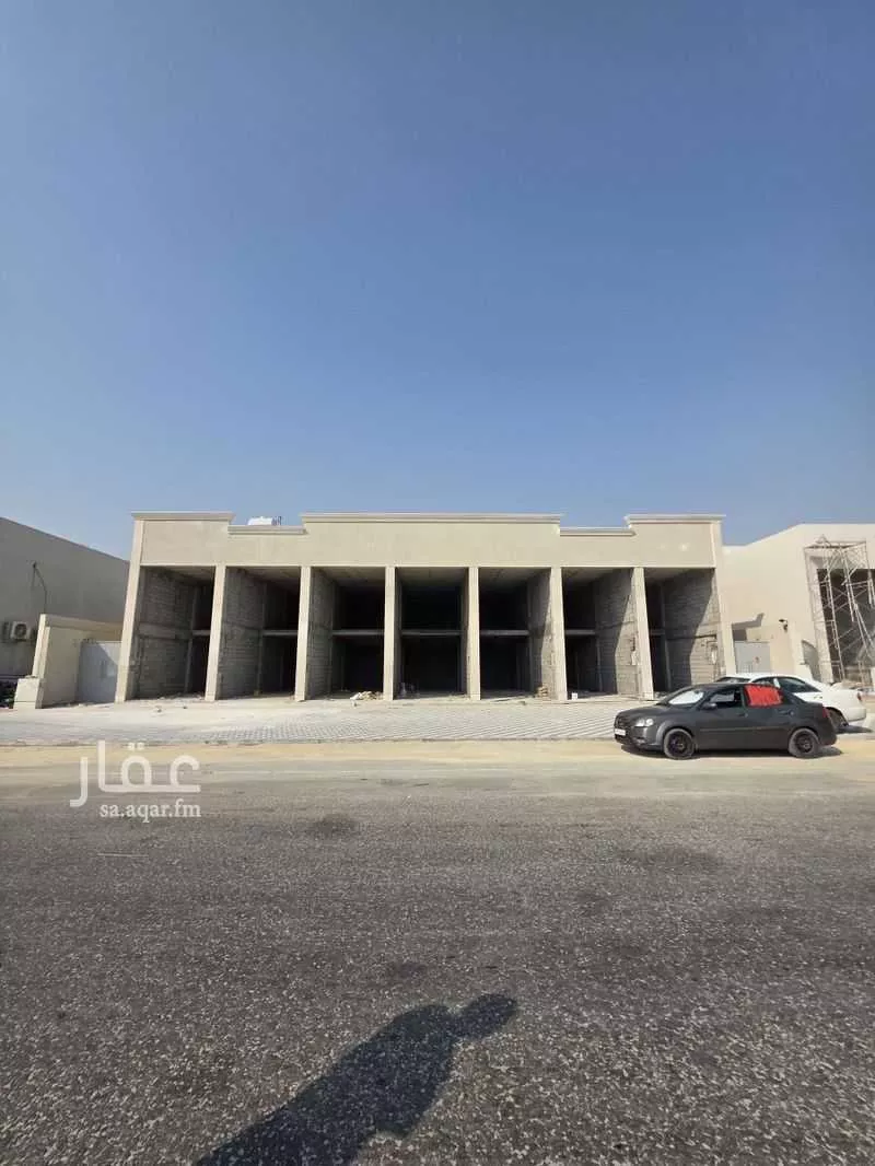 محل 930 م² في الصواري 2