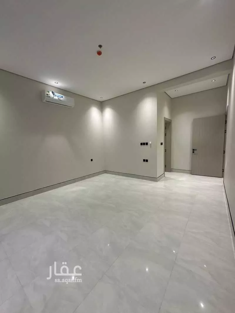 4 bedroom apartment in Dhahrat Laban, Riyadh 7