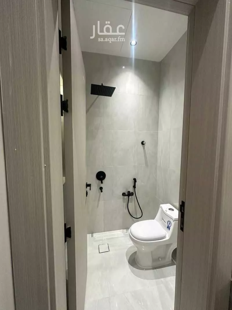 3 bedroom apartment in Dhahrat Laban, Riyadh 8