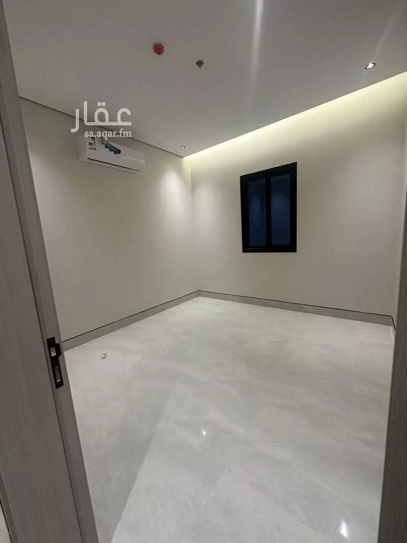 3 bedroom apartment in Dhahrat Laban, Riyadh 7