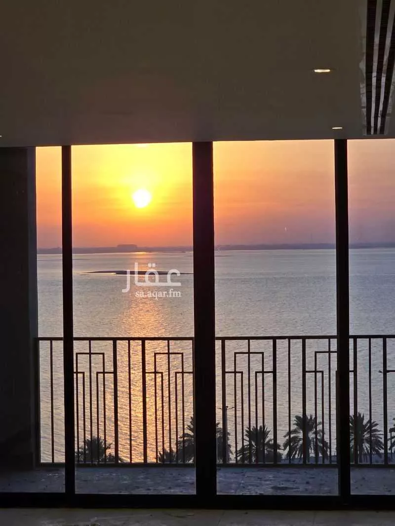 4 bedroom apartment in Ash Shati Al Gharbi, Eastern Province 14