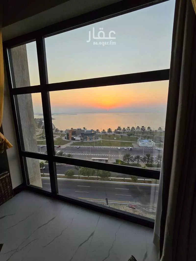 4 bedroom apartment in Ash Shati Al Gharbi, Eastern Province 15