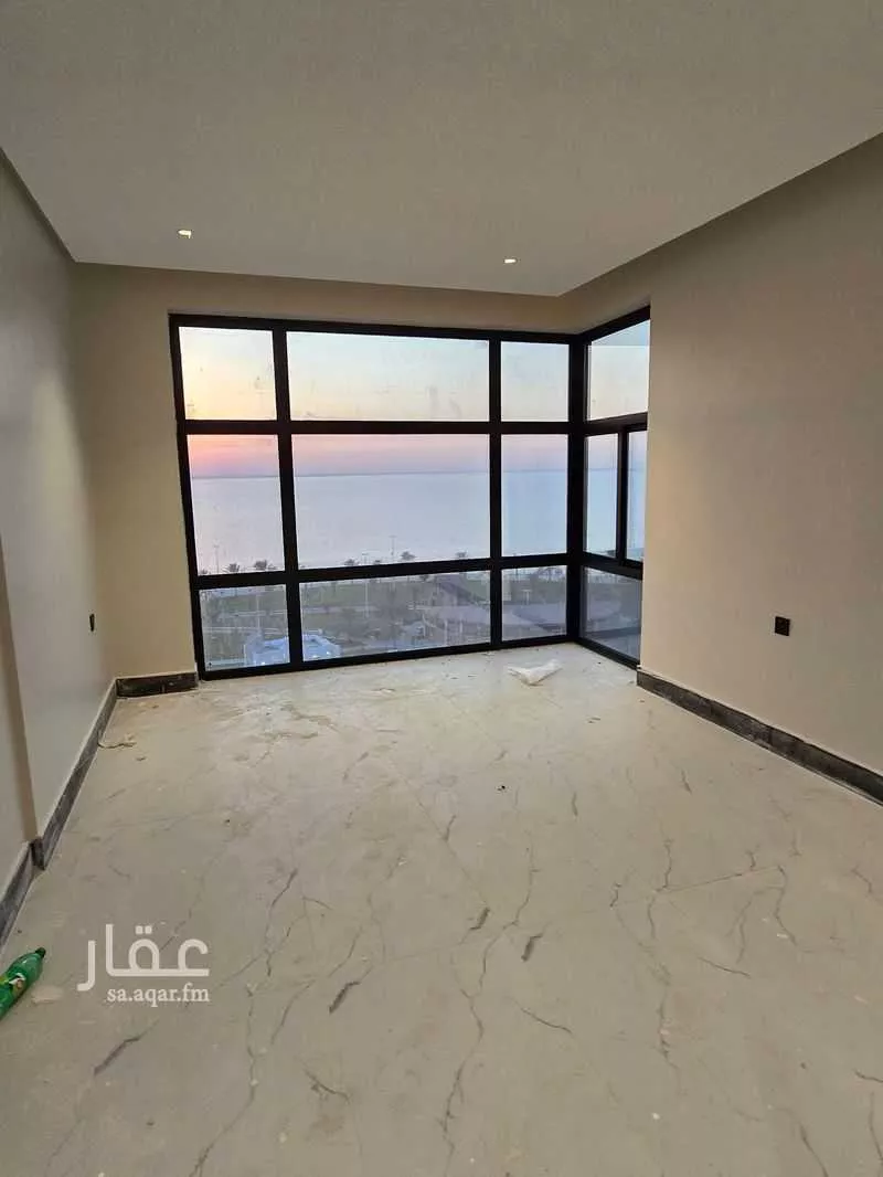 4 bedroom apartment in Ash Shati Al Gharbi, Eastern Province 7