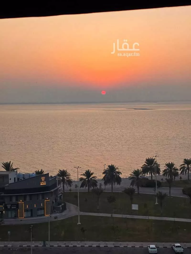 4 bedroom apartment in Ash Shati Al Gharbi, Eastern Province 13