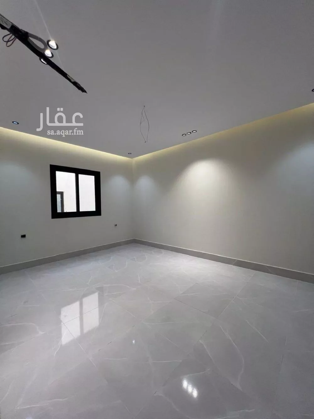 4 bedroom apartment in Al Rawdah 5