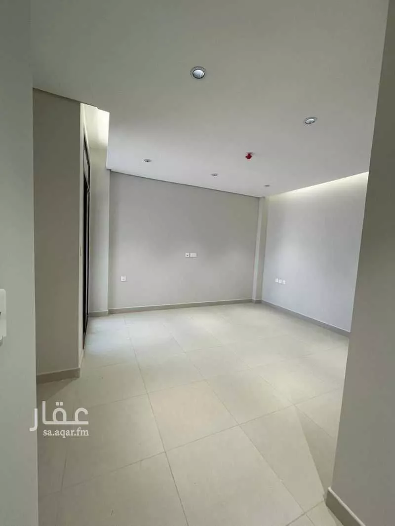 5 bedroom apartment in Al Hamdaniyah, Jeddah 24