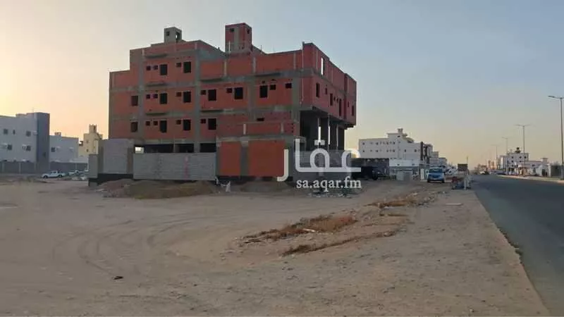 أرض 900 م² في القرينة 3