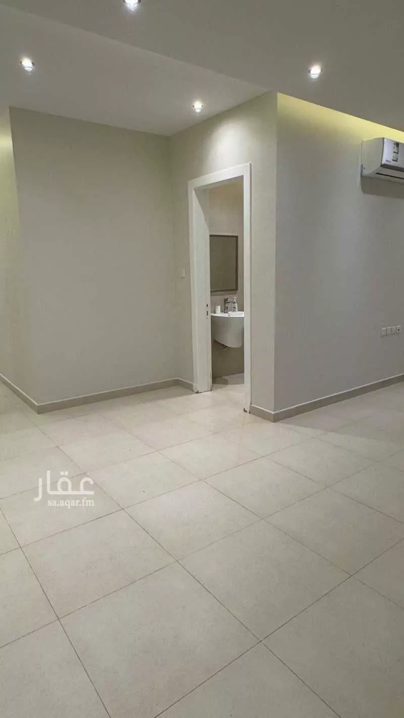 5 bedroom floor in Al Qairawan 5