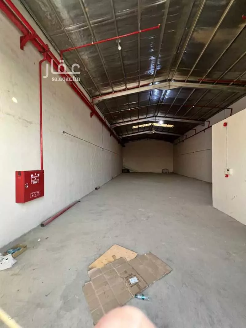 warehouse in Al Mishal, Riyadh 5