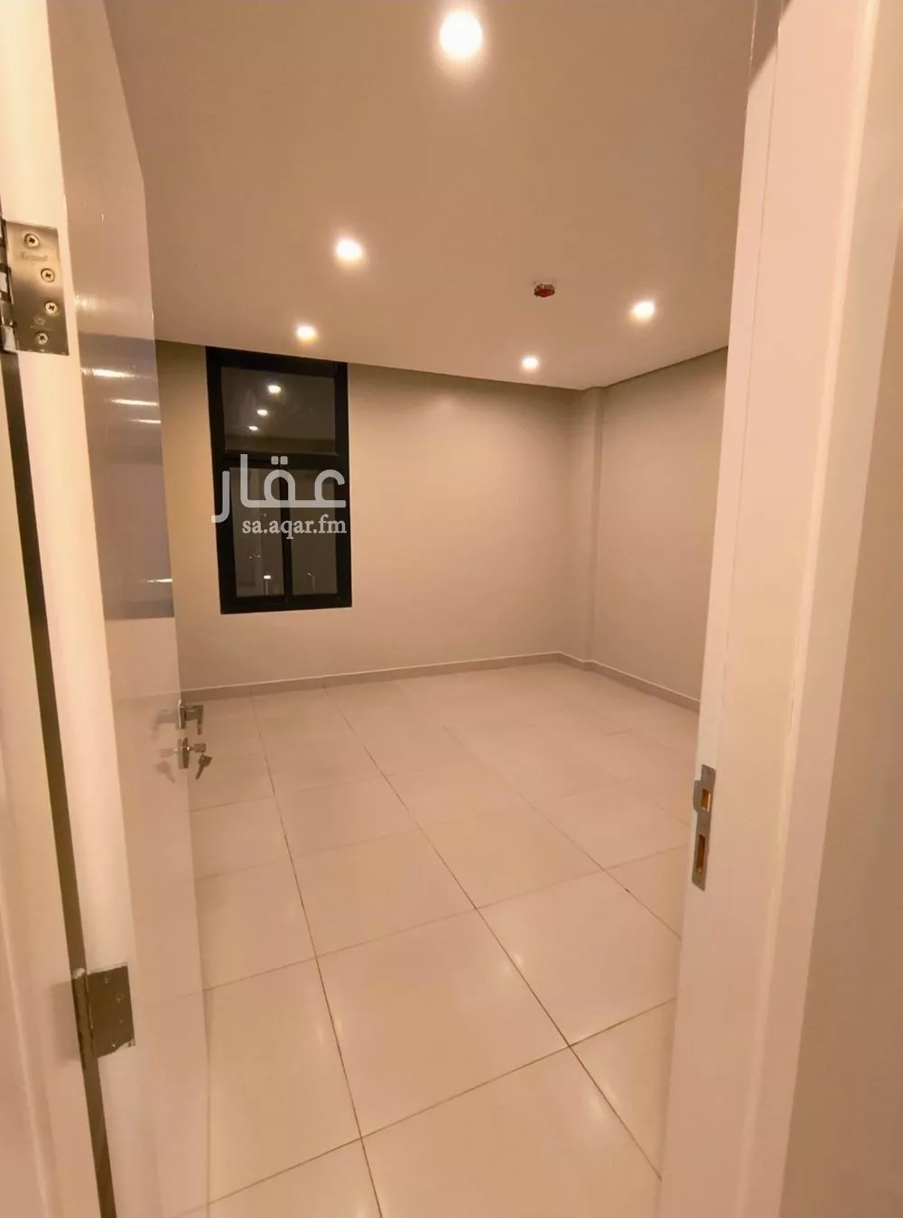 4 bedroom apartment in Al Hamdaniyah, Jeddah 15